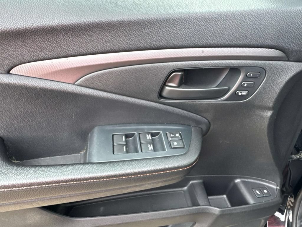 Used 2022 Honda Passport TrailSport image 25