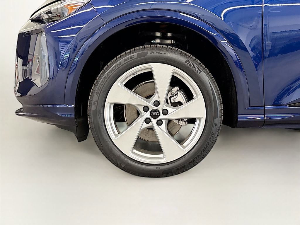 New 2025 Audi Q5 Premium Plus image 23