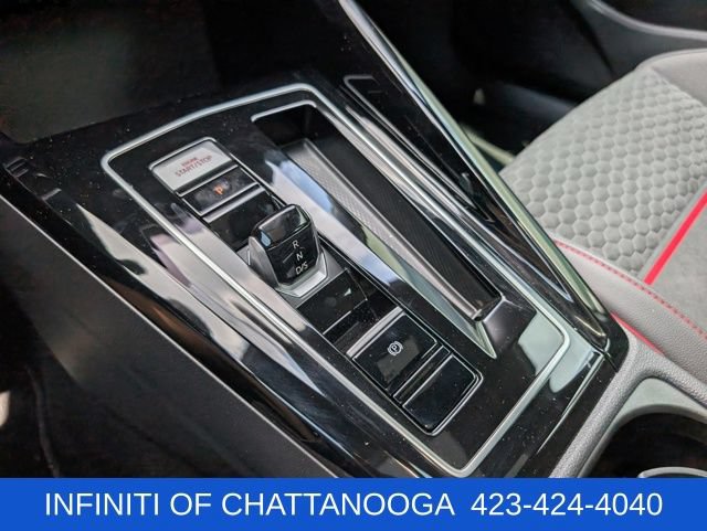 Used 2026 Volkswagen GTI SE FWD image 18