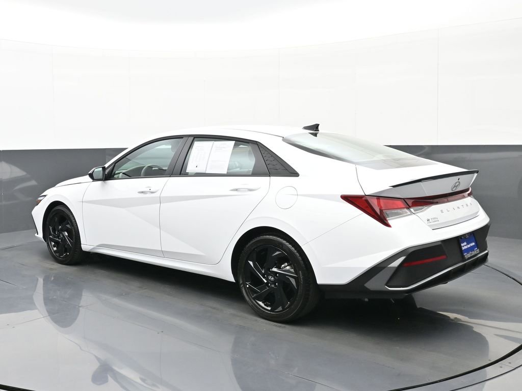 Certified 2026 Hyundai Elantra Sport FWD image 6