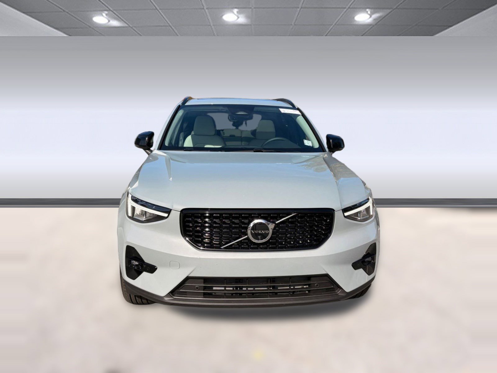 New 2026 Volvo XC40 B4 Plus w/ Climate Package image 6
