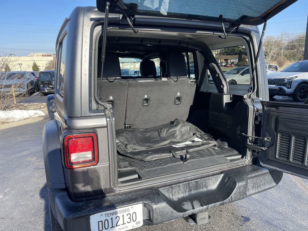 Used 2021 Jeep Wrangler Unlimited Sport image 34