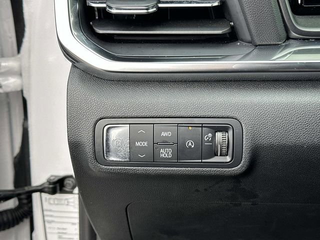 Used 2025 GMC Terrain Elevation image 25