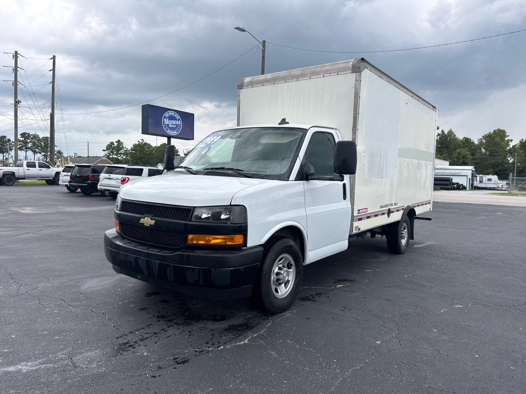 Used 2021 Chevrolet Express 3500 w/ Power Convenience Package RWD video 1