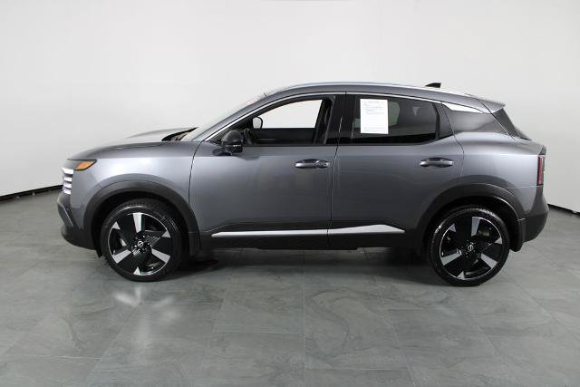 Certified 2026 Nissan Kicks SR FWD image 12