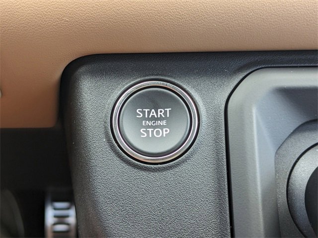New 2025 Land Rover Defender 110 V8 image 21