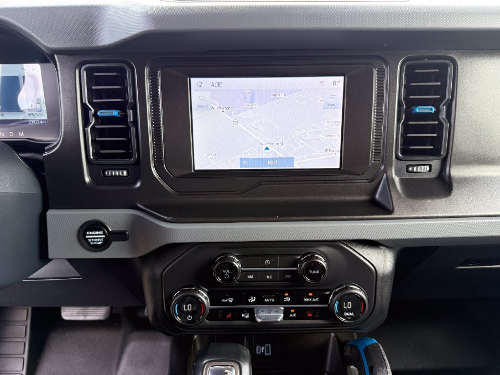 Used 2023 Ford Bronco Black Diamond AWD/4WD image 27