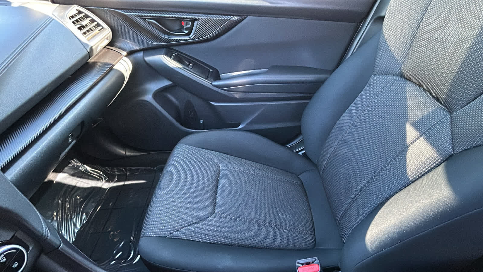 Certified 2023 Subaru Crosstrek 2.0i AWD/4WD image 13