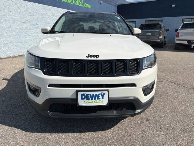 Used 2018 Jeep Compass Latitude AWD/4WD image 8
