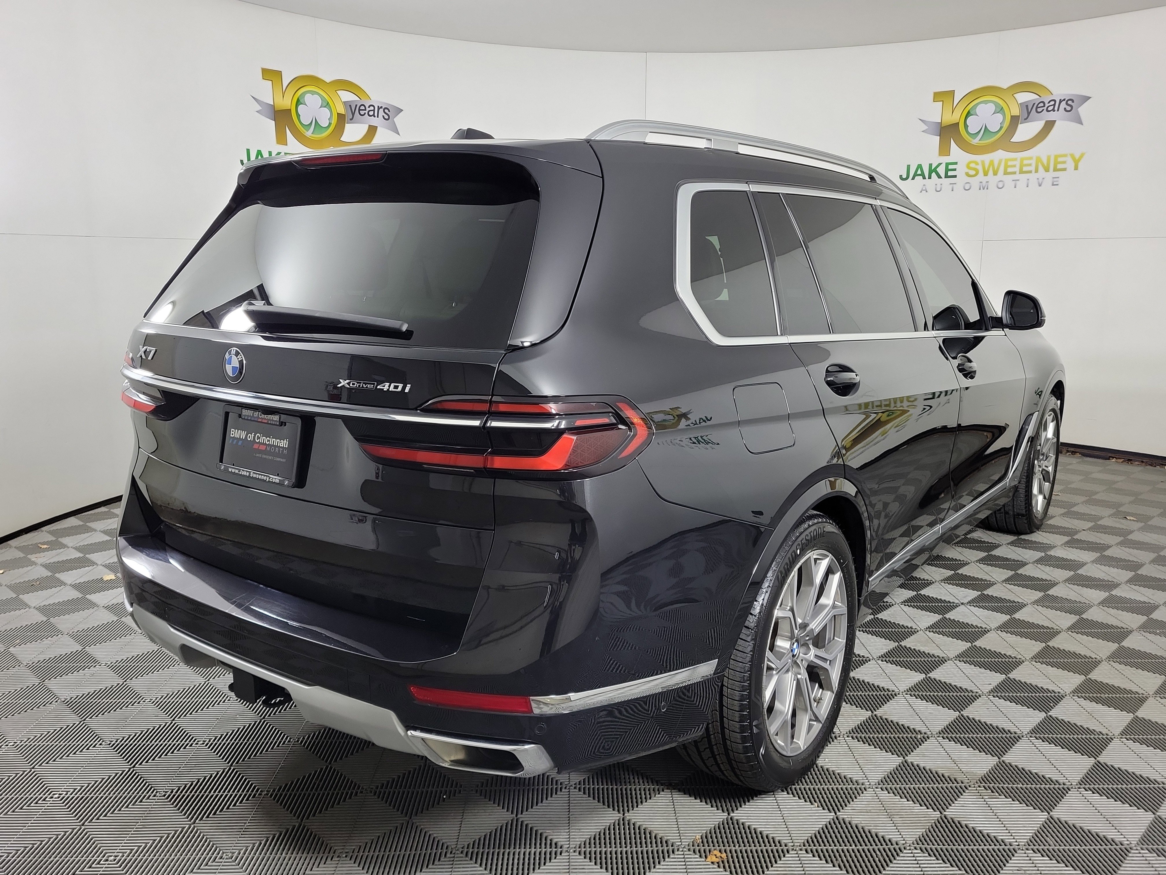 Used 2023 BMW X7 xDrive40i w/ Executive Package image 7
