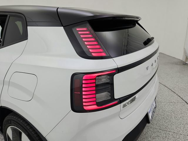 New 2026 Volvo EX30 Plus w/ Climate Package image 23