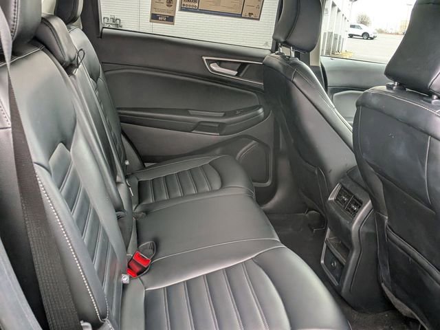 Used 2024 Ford Edge SEL image 33