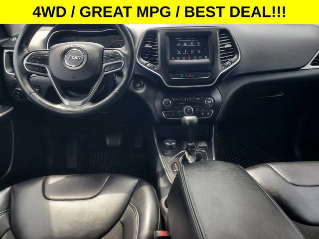 Used 2020 Jeep Cherokee Latitude Plus w/ Cold Weather Group AWD/4WD image 25