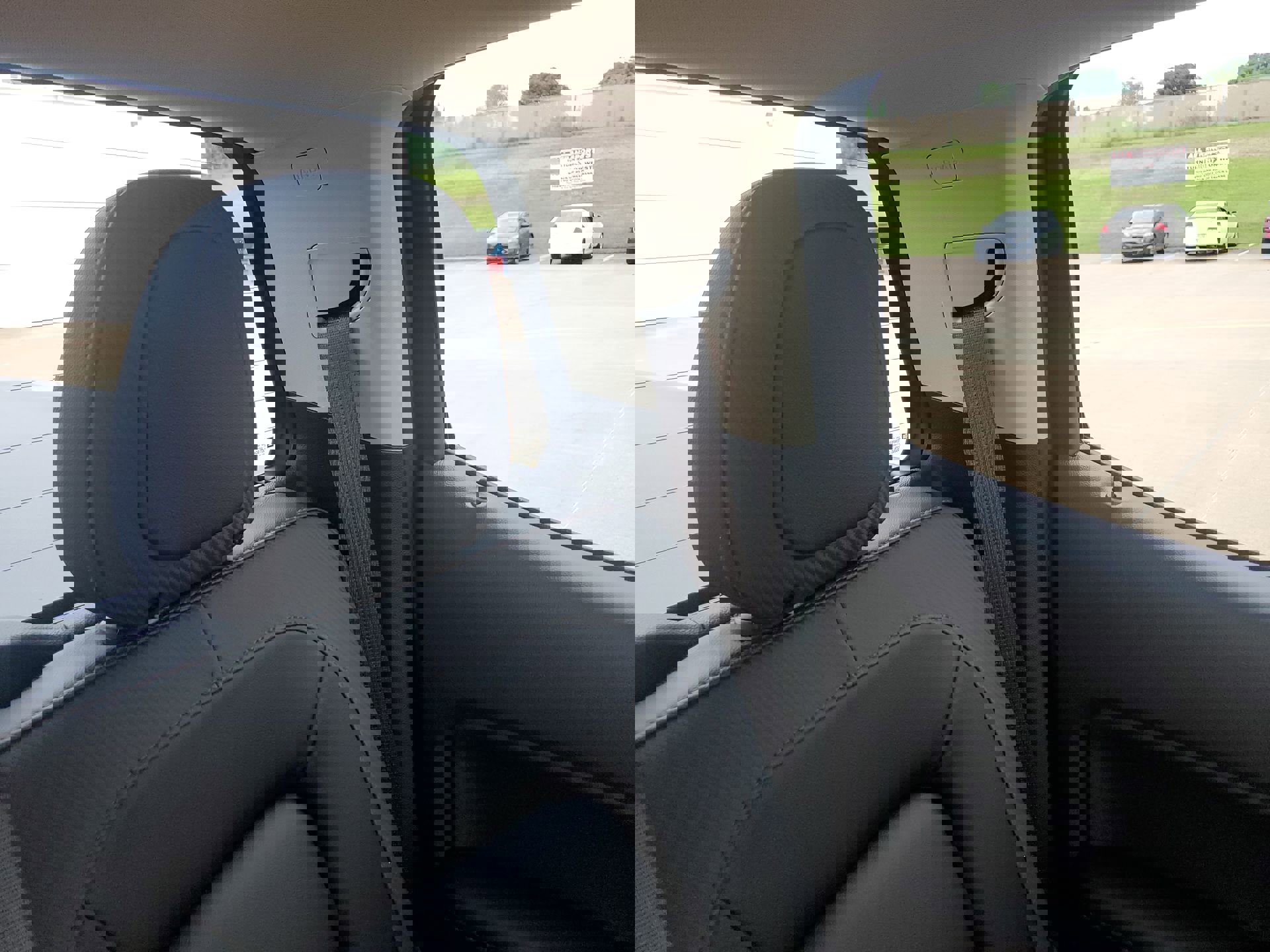 Used 2021 GMC Canyon AT4 w/ Driver Alert Package image 15