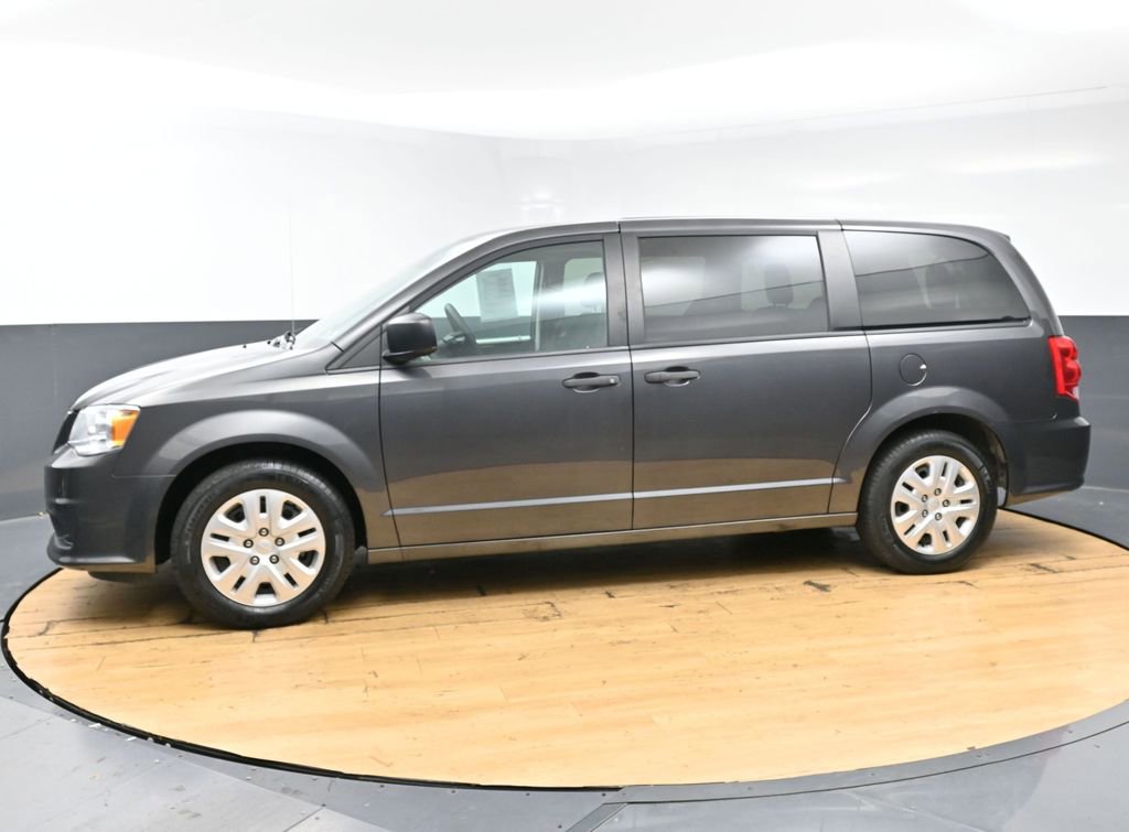 Used 2019 Dodge Grand Caravan SE image 7