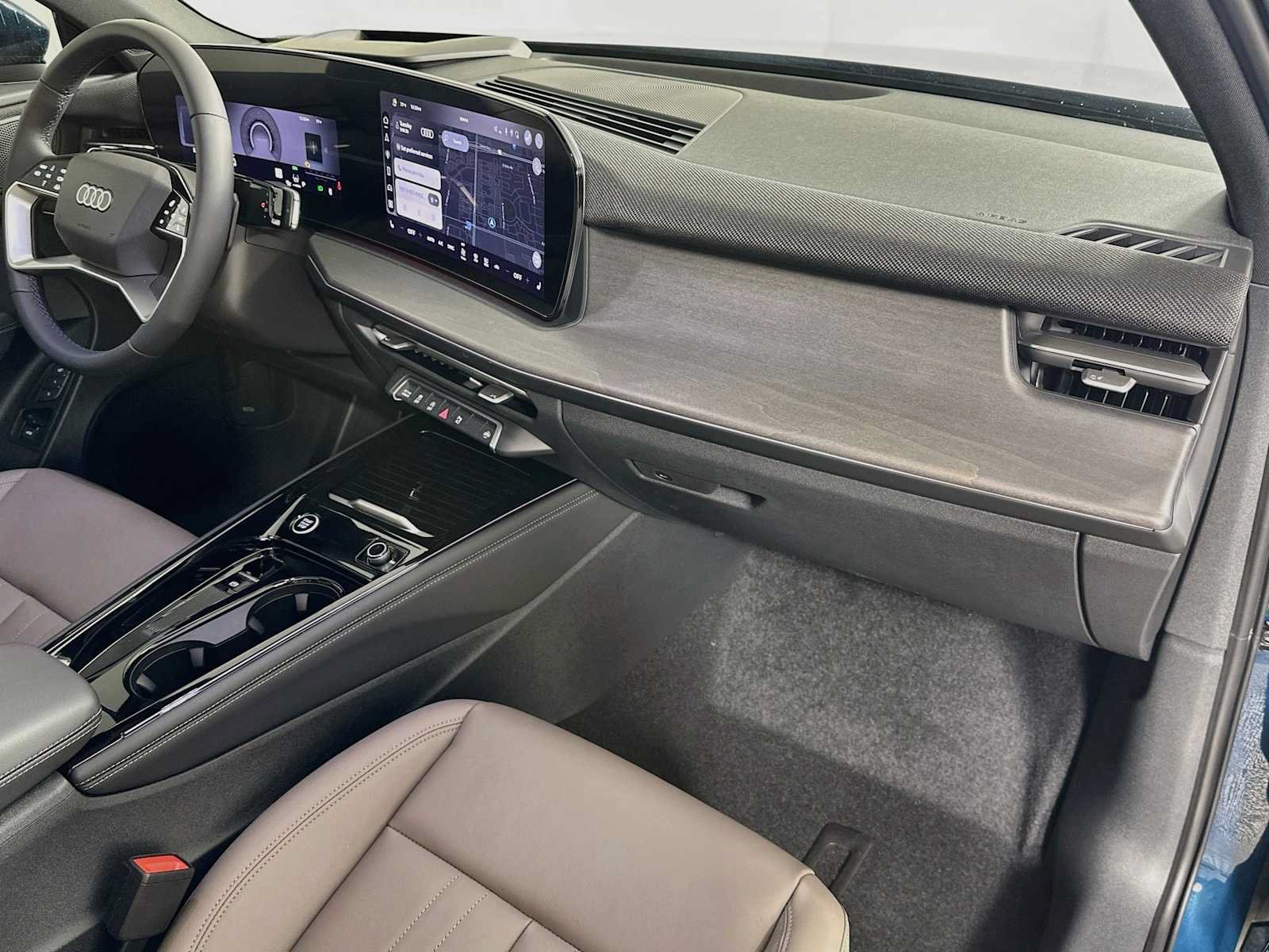 New 2026 Audi Q3 quattro 2.0T AWD/4WD image 28