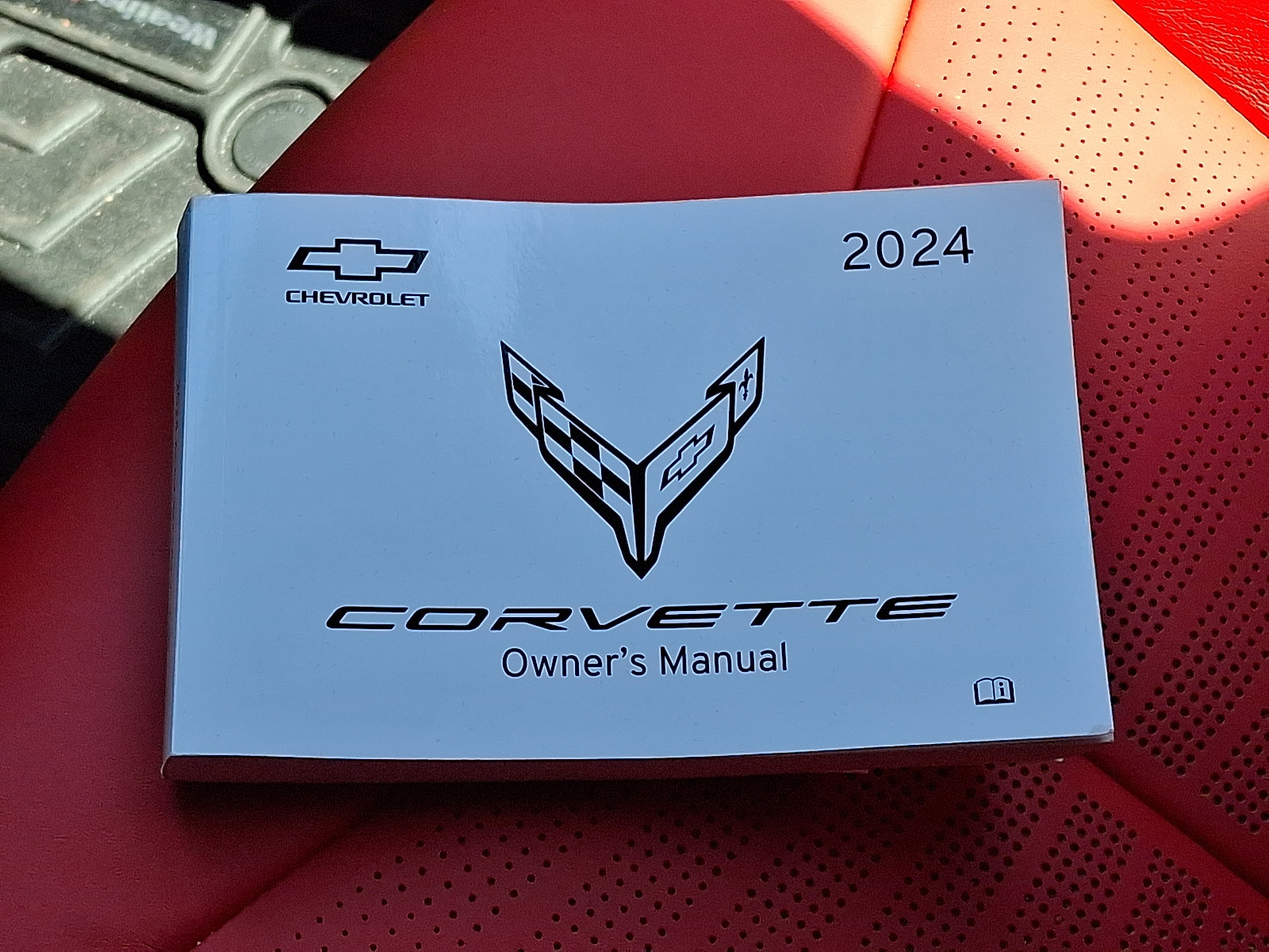 Certified 2024 Chevrolet Corvette Stingray Preferred Cpe w/ Z51 Performance Package RWD image 26
