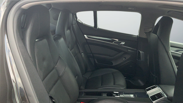 Used 2011 Porsche Panamera 4 AWD/4WD image 22