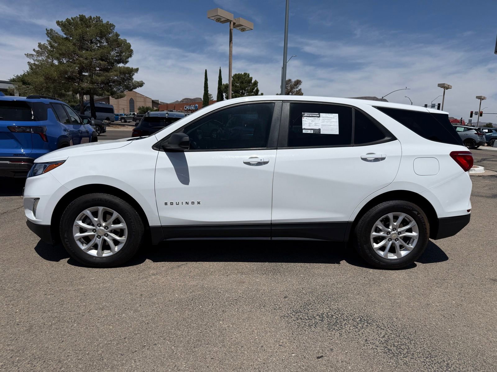 Used 2021 Chevrolet Equinox LS w/ LS Convenience Package FWD image 10