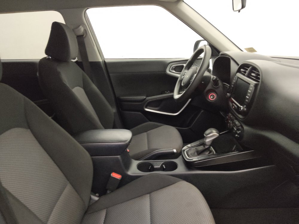 Used 2022 Kia Soul LX FWD image 21