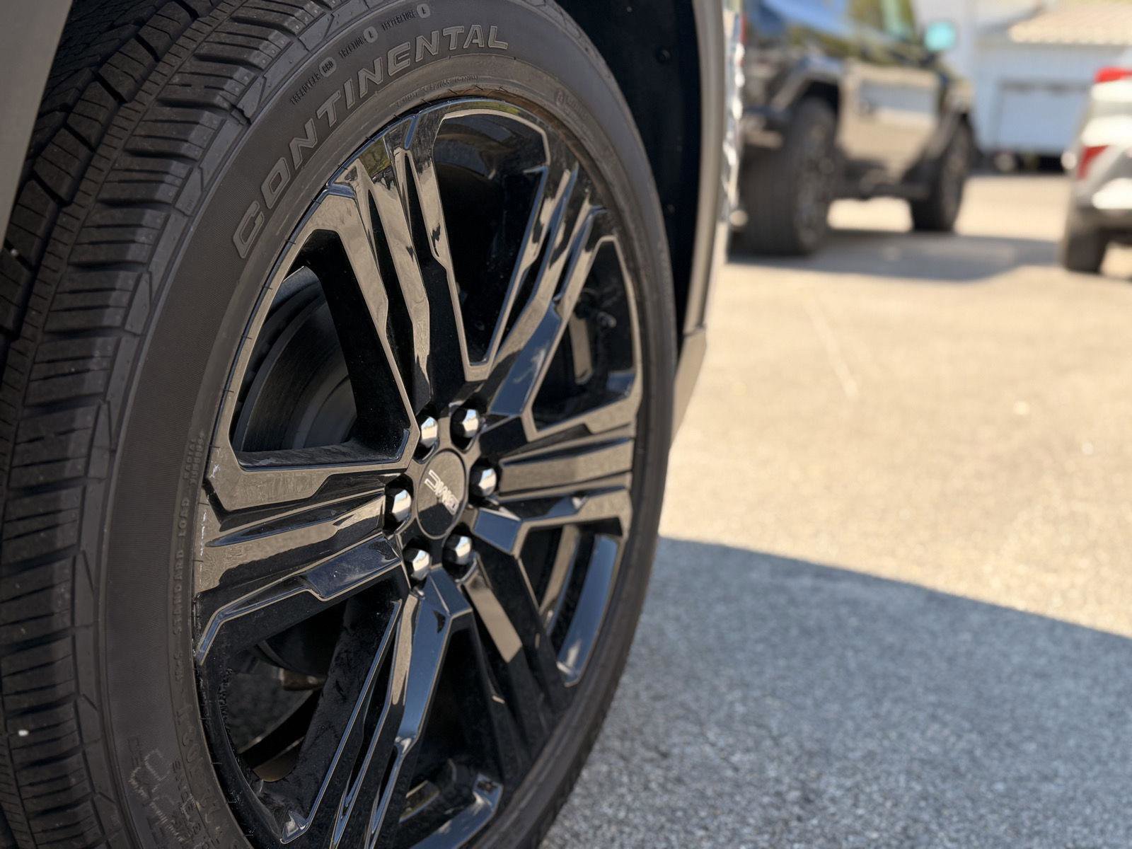 New 2026 GMC Acadia Elevation w/ Black Edition image 8