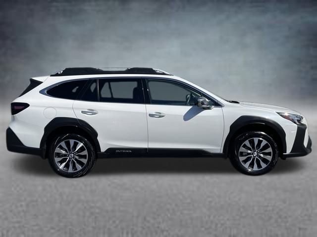 Used 2024 Subaru Outback Touring image 4