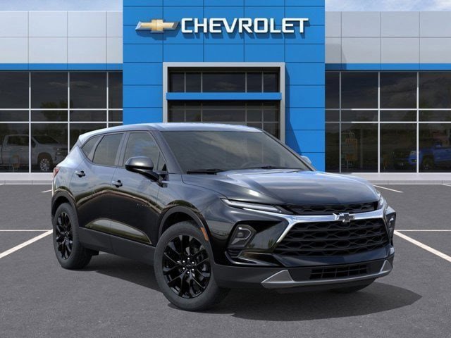 New 2025 Chevrolet Blazer LT w/ LPO, Black Sport Package image 8