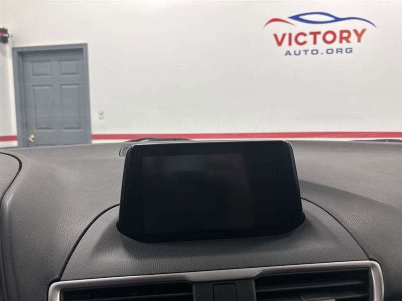 Used 2017 MAZDA MAZDA3 Sport image 16