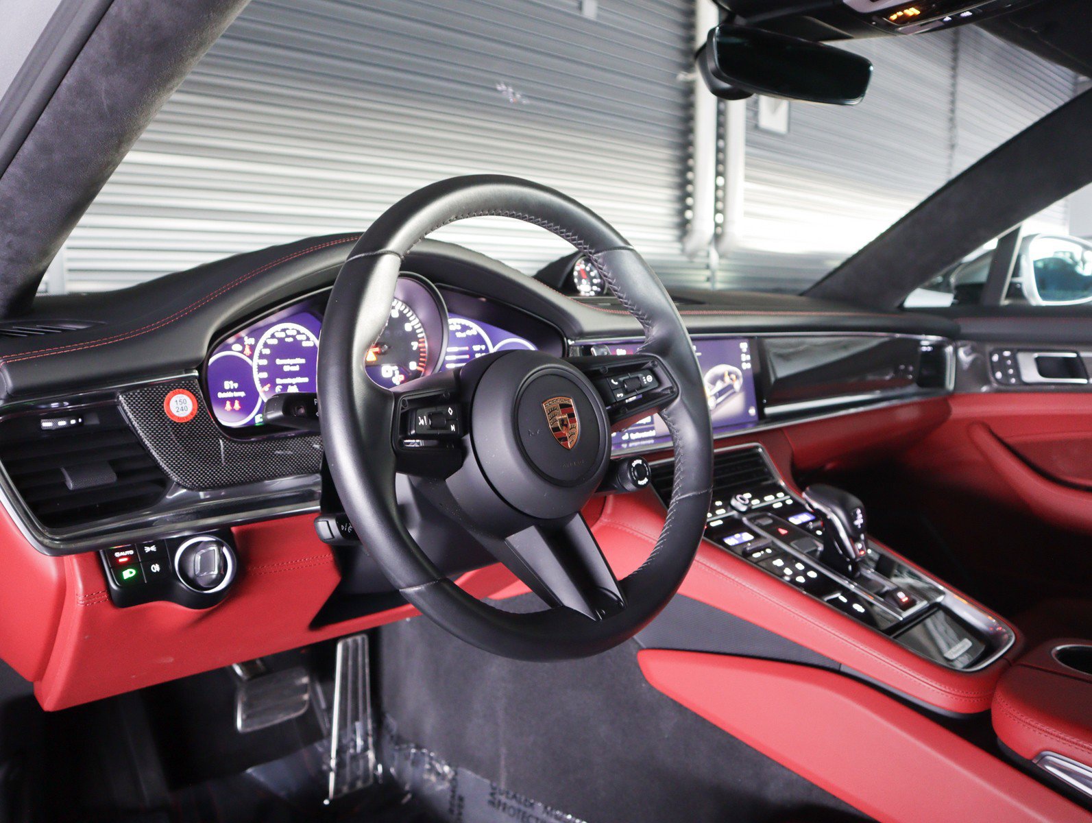 Certified 2023 Porsche Panamera GTS image 4