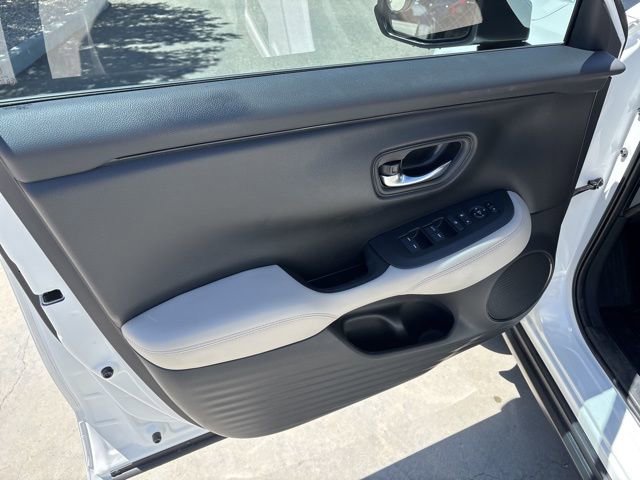 Certified 2025 Honda HR-V LX image 20