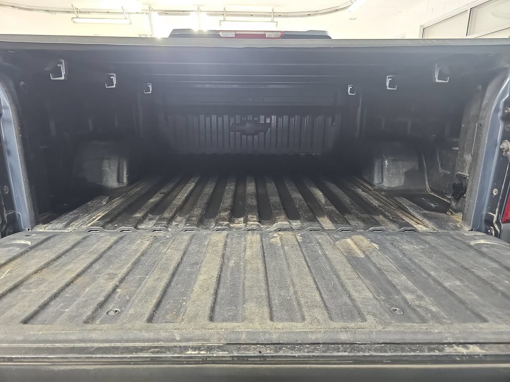 Certified 2020 Chevrolet Silverado 1500 RST AWD/4WD image 15