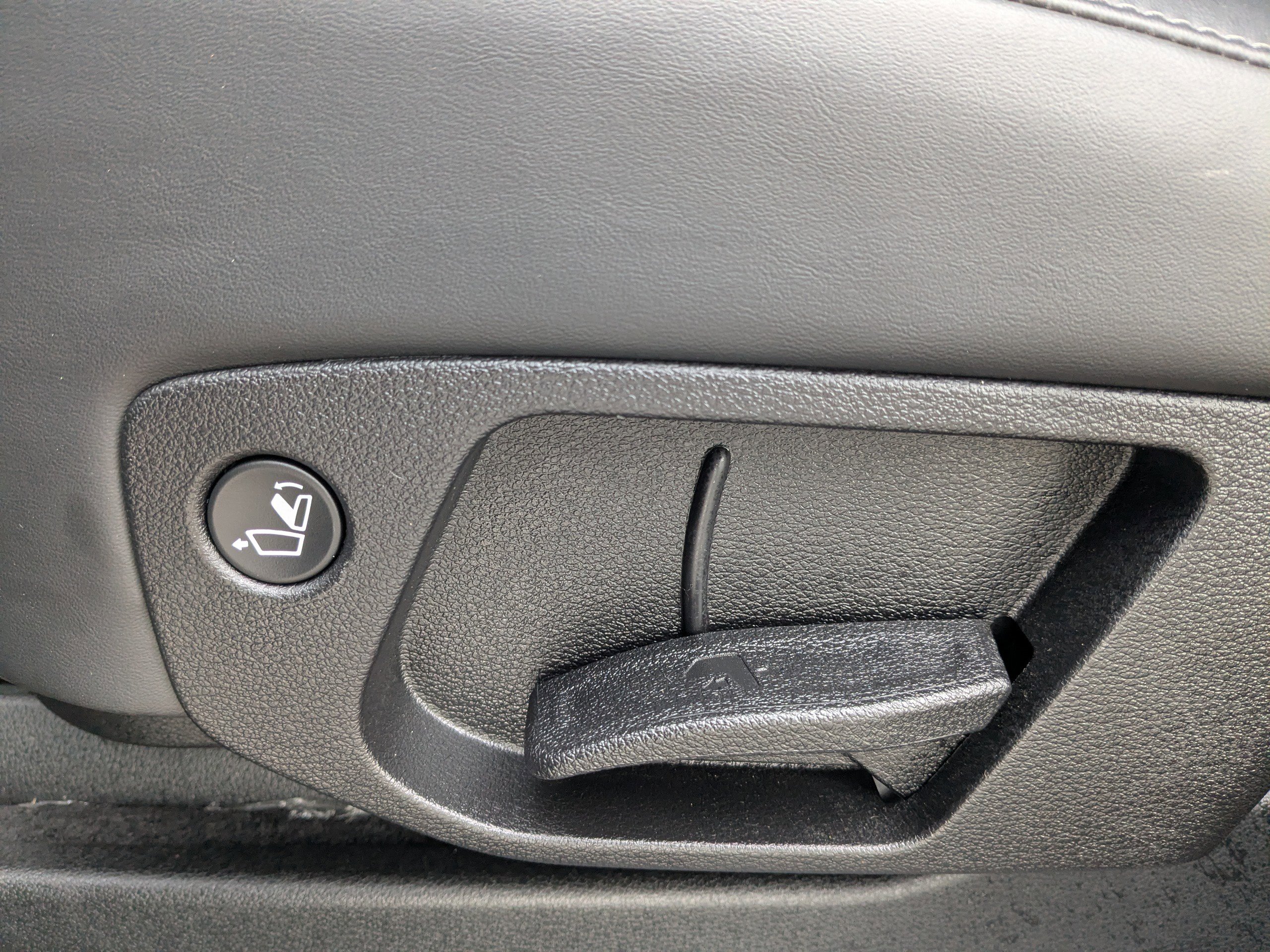 Used 2025 Kia Telluride S image 18