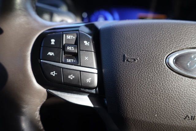 Used 2021 Ford Explorer Platinum w/ Equipment Group 601A image 24