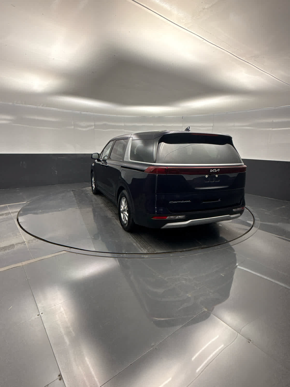 Used 2022 Kia Carnival LX FWD image 40