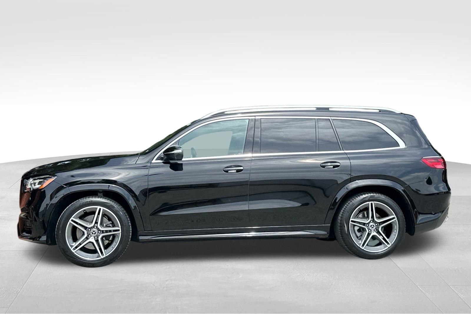 Certified 2024 Mercedes-Benz GLS 450 4MATIC image 8