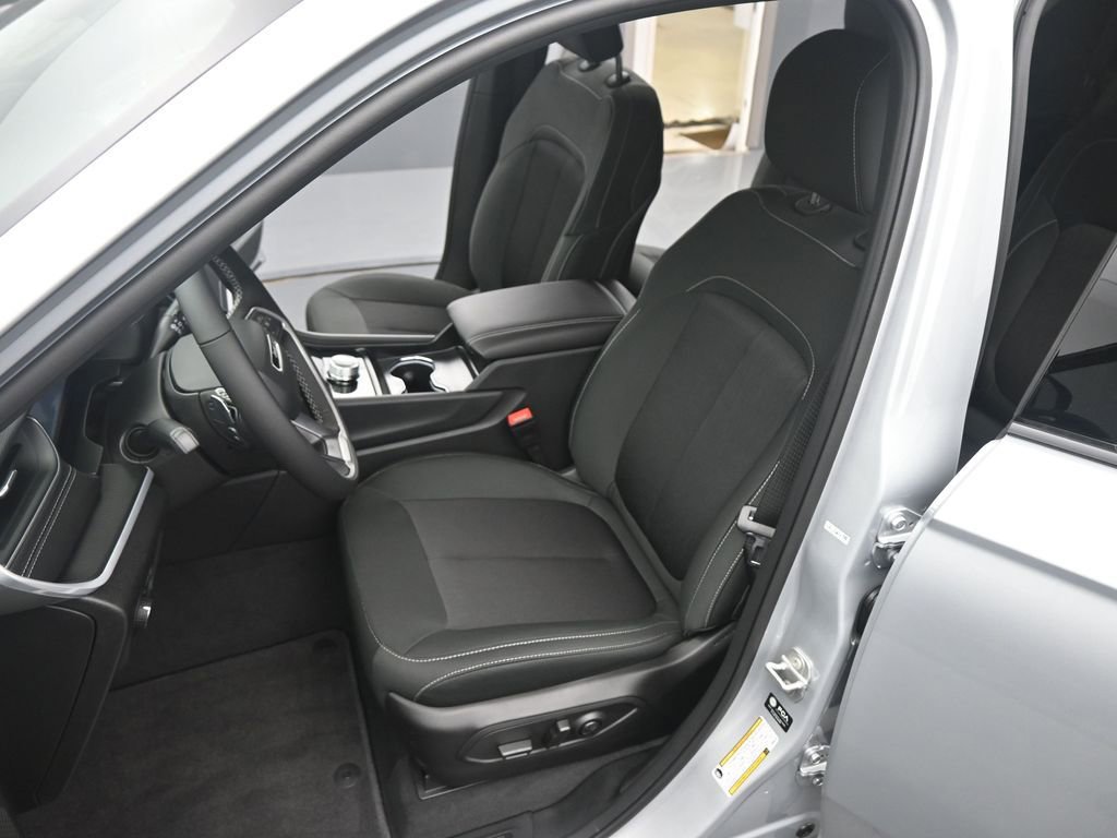 New 2025 Jeep Grand Cherokee L Laredo w/ Luxury Tech Group I image 11