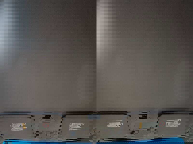 Used 1999 Cadillac Seville SLS w/ Personalization Pkg image 40