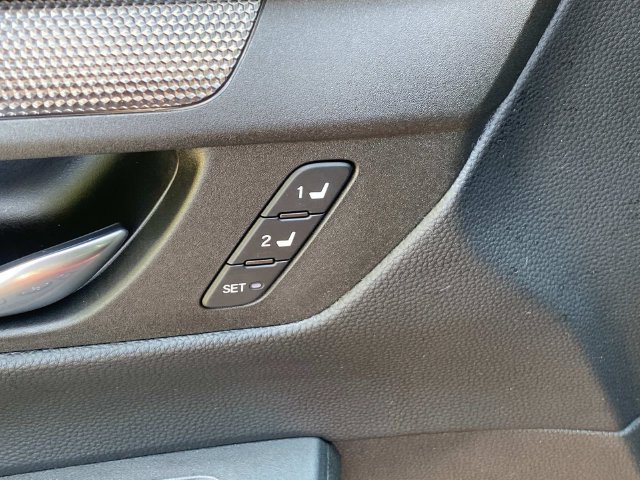 Used 2025 Honda CR-V Sport-L image 14
