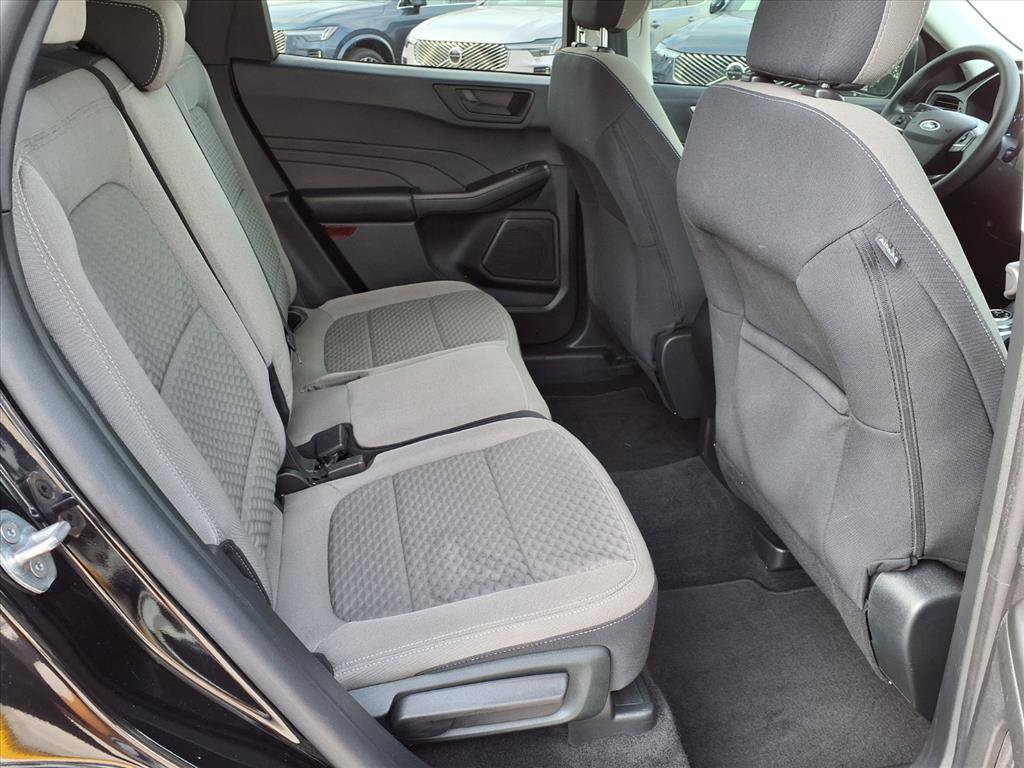 Used 2022 Ford Escape SE image 14