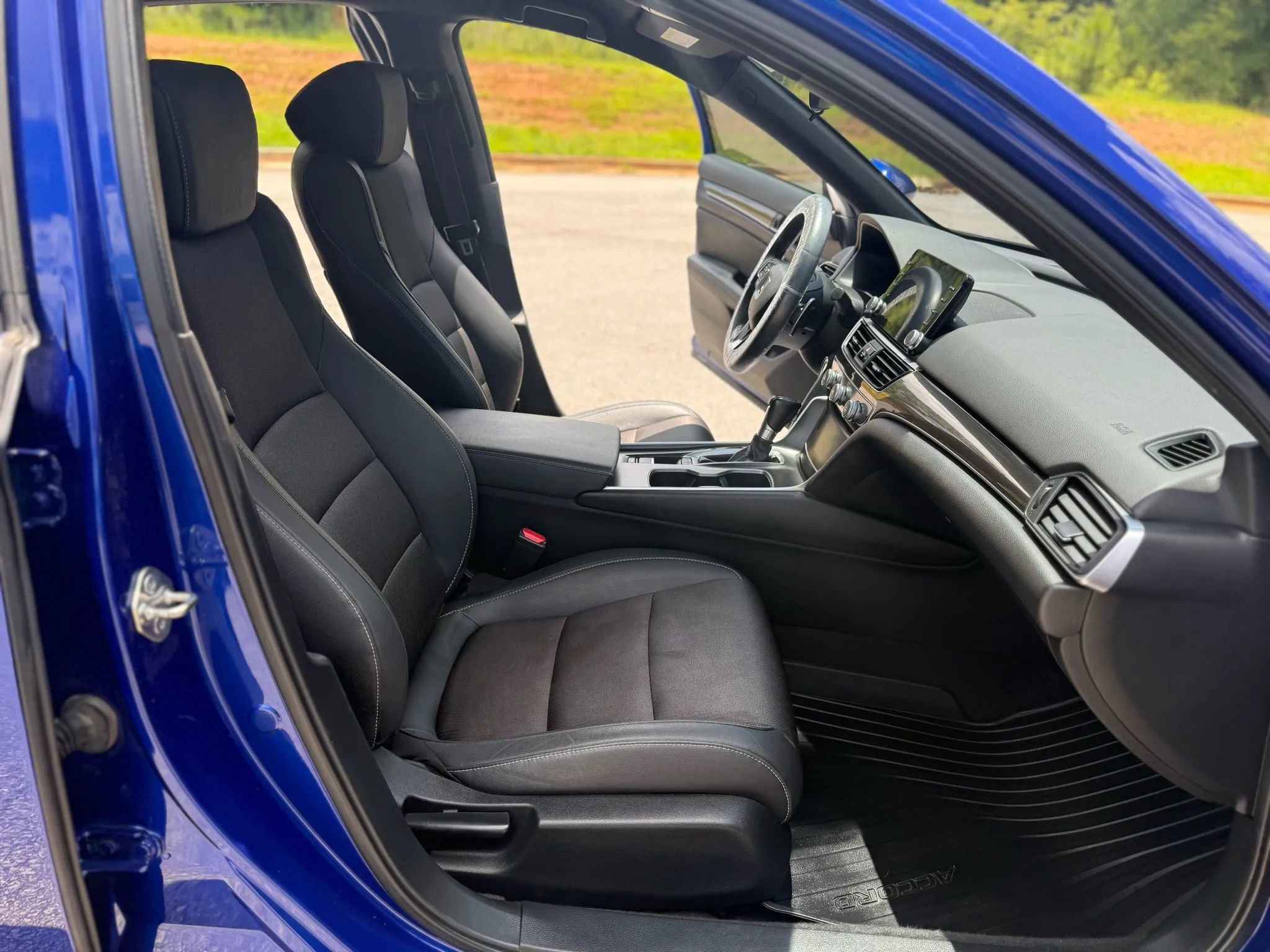 Used 2019 Honda Accord Sport image 19