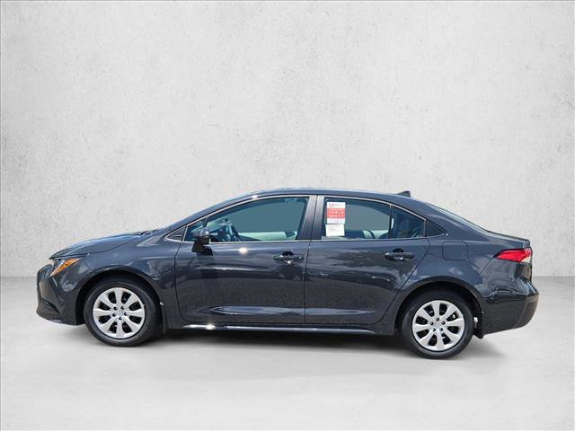 Used 2025 Toyota Corolla LE FWD image 5