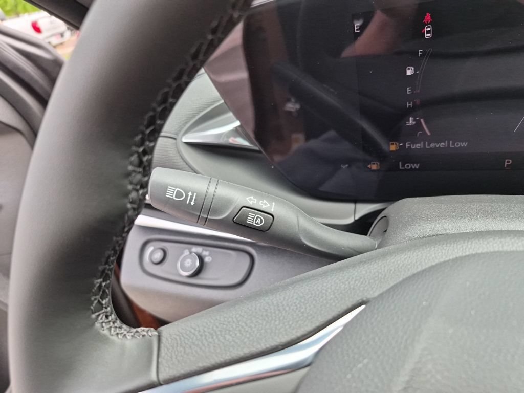 New 2026 Buick Envista Sport Touring w/ Convenience I Package FWD image 38