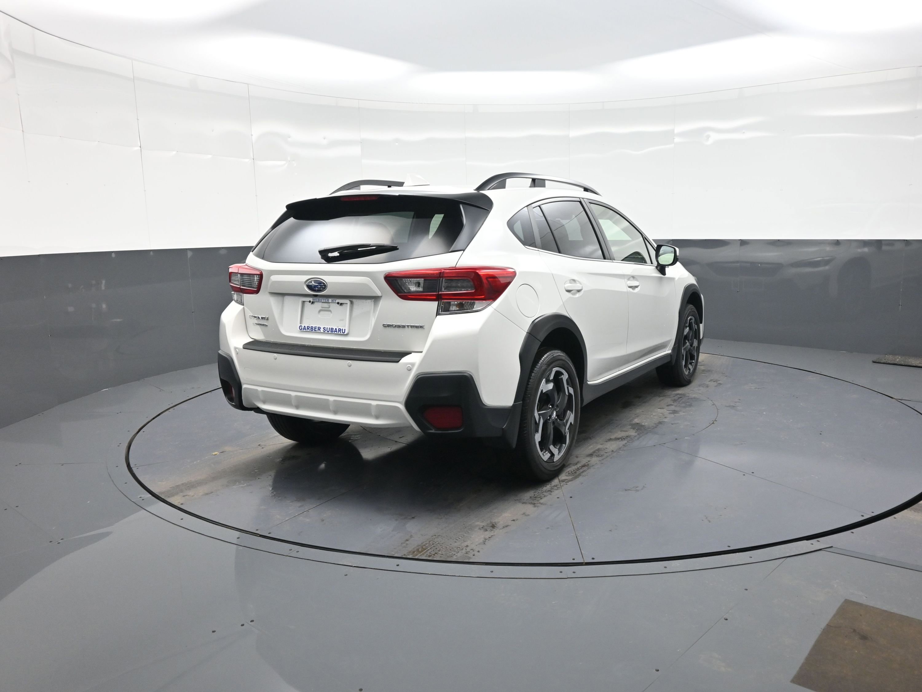 Used 2023 Subaru Crosstrek 2.5i Limited image 3