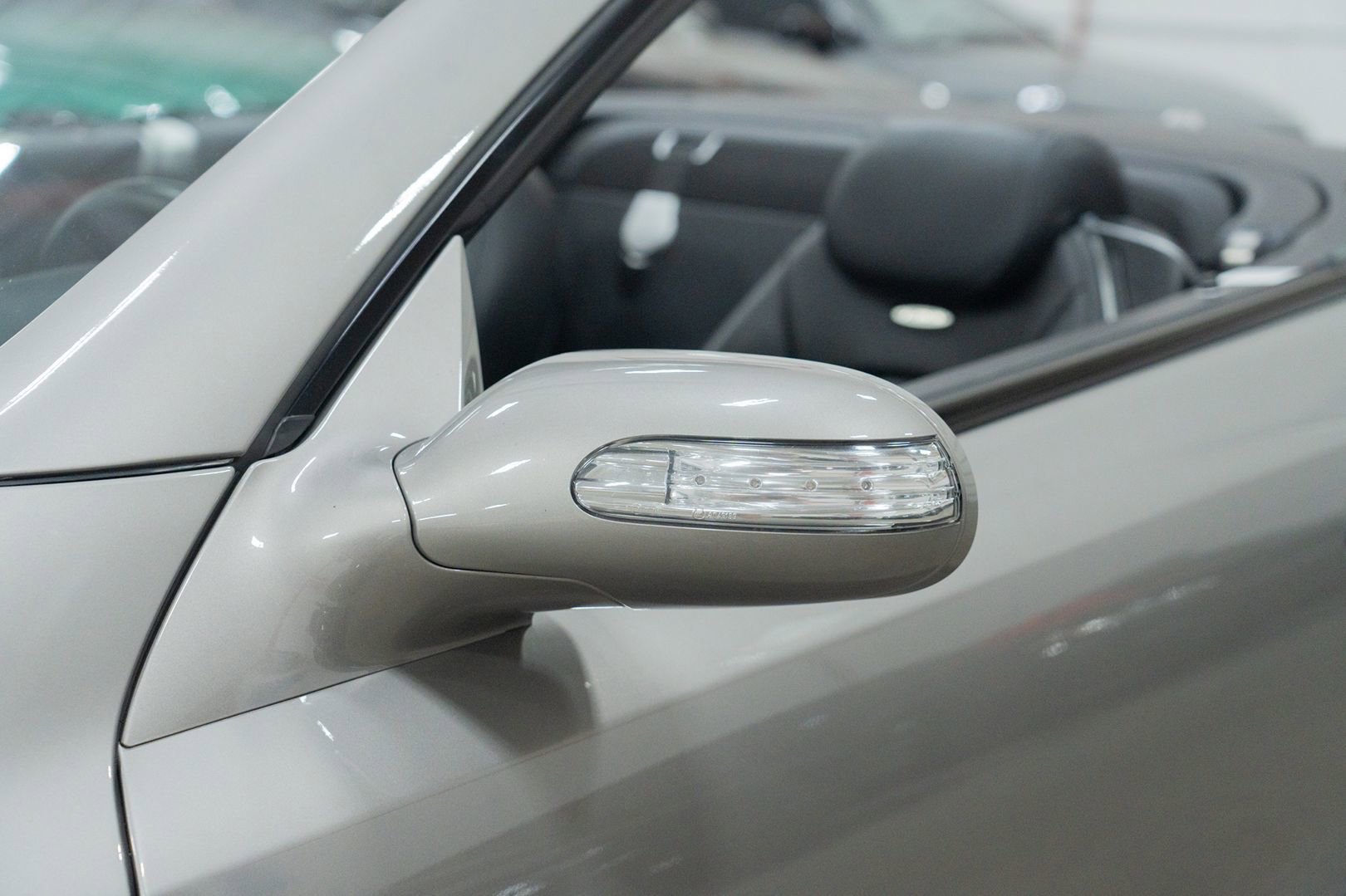 Used 2008 Mercedes-Benz SL 55 AMG image 15