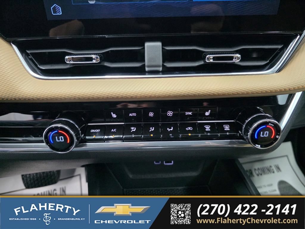 New 2027 Chevrolet Equinox ACTIV w/ Safety and Technology Package FWD image 28