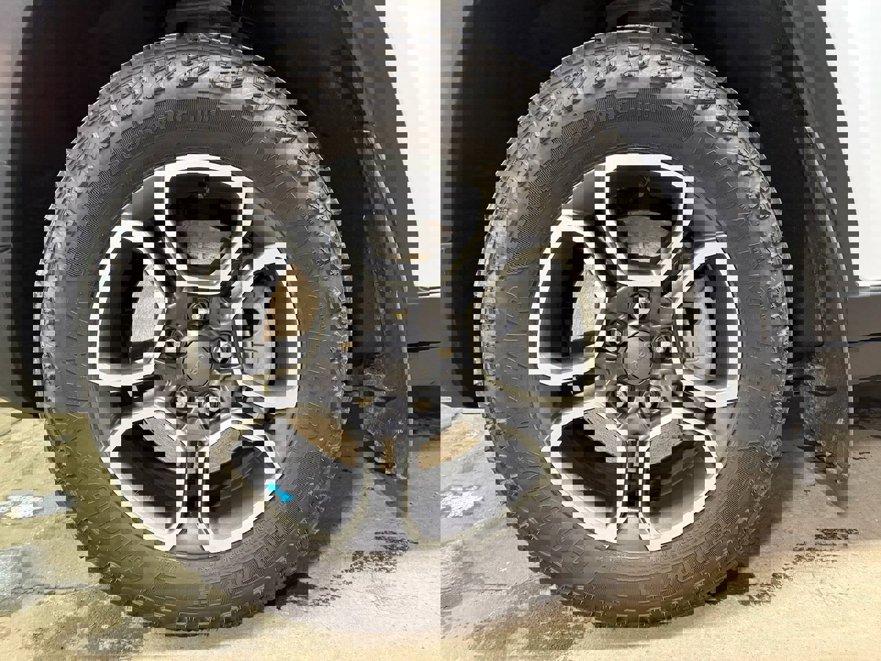 Used 2023 Jeep Grand Cherokee Trailhawk image 31