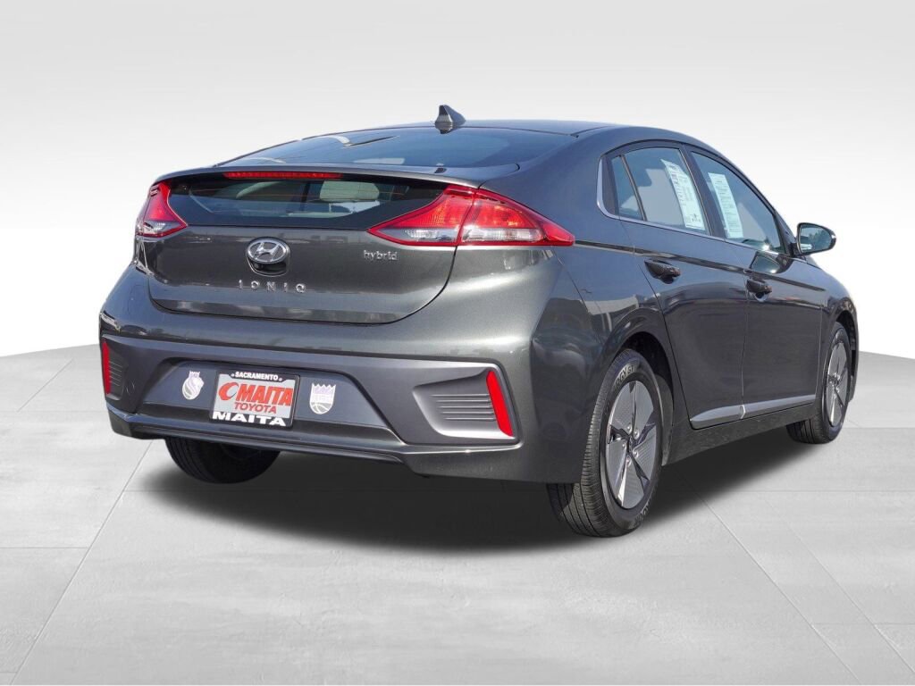 Used 2022 Hyundai Ioniq SE video 3
