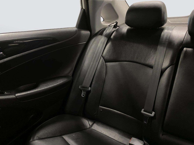 Used 2011 Hyundai Sonata Limited FWD image 23