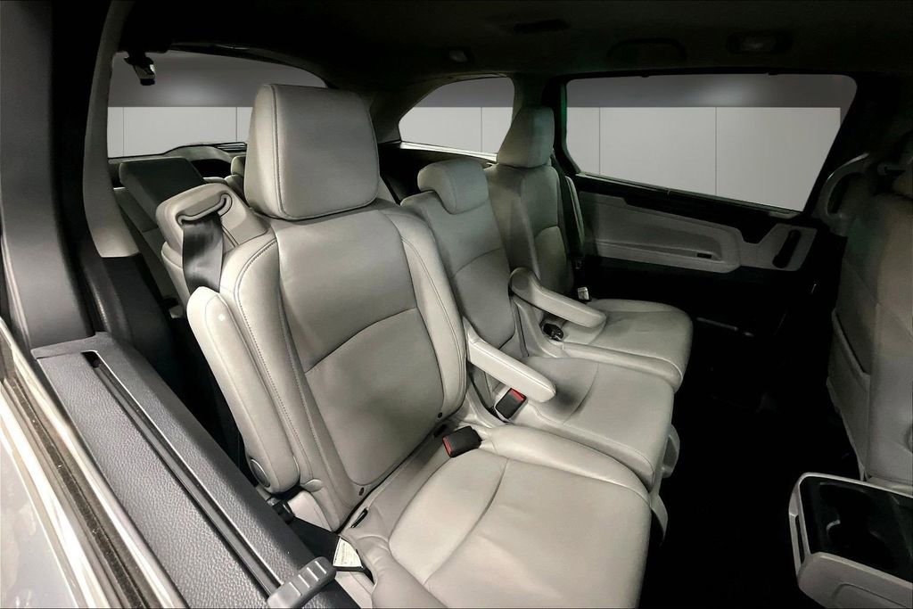 Used 2024 Honda Odyssey EX-L image 25