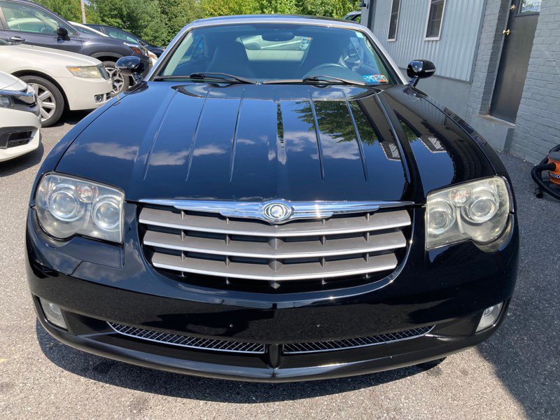Used 2006 Chrysler Crossfire Limited image 2
